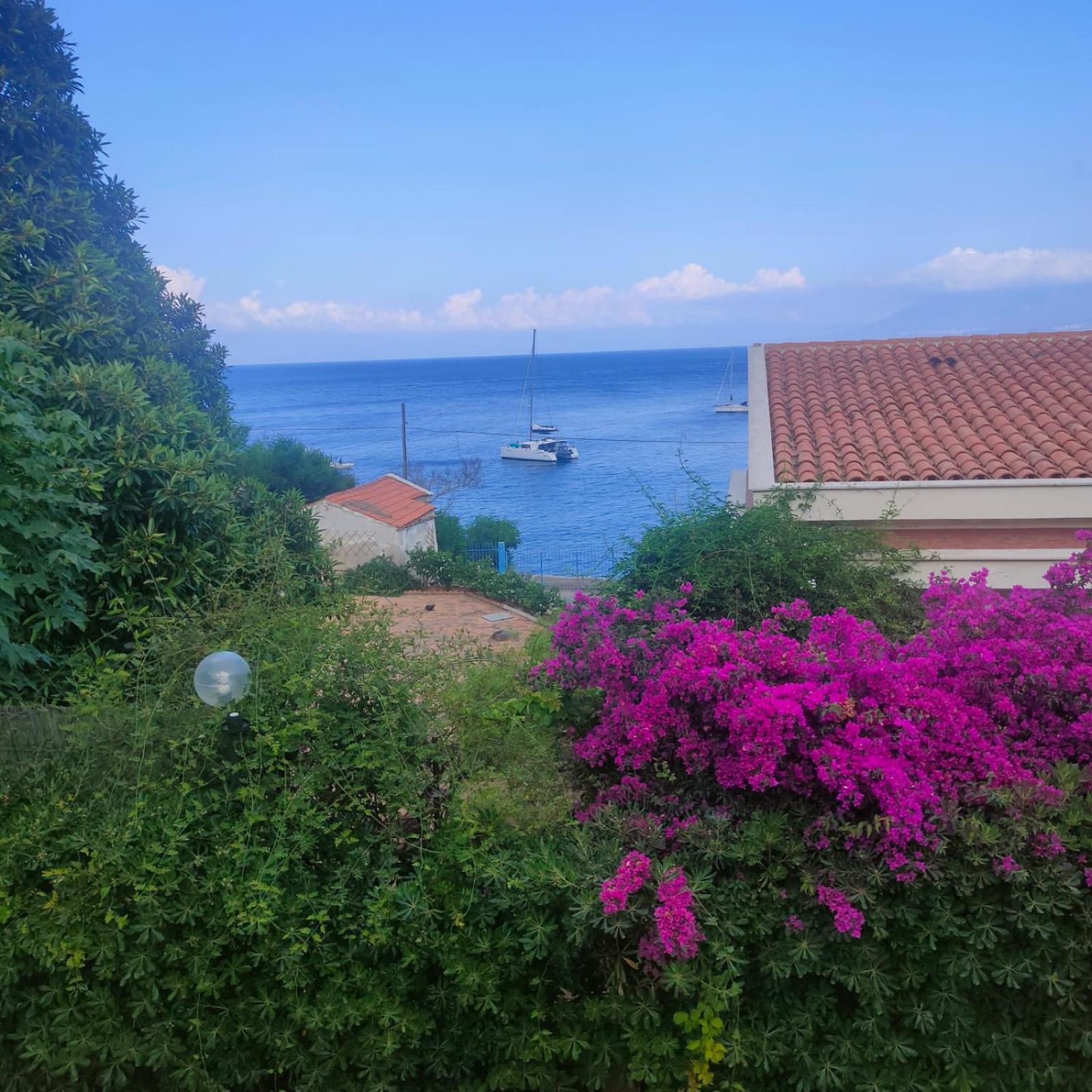 Casa Vacanze Sicilia Bedda Seaside Santa Flavia Exterior foto